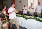 wedding 210 dance.jpg (117552 bytes)